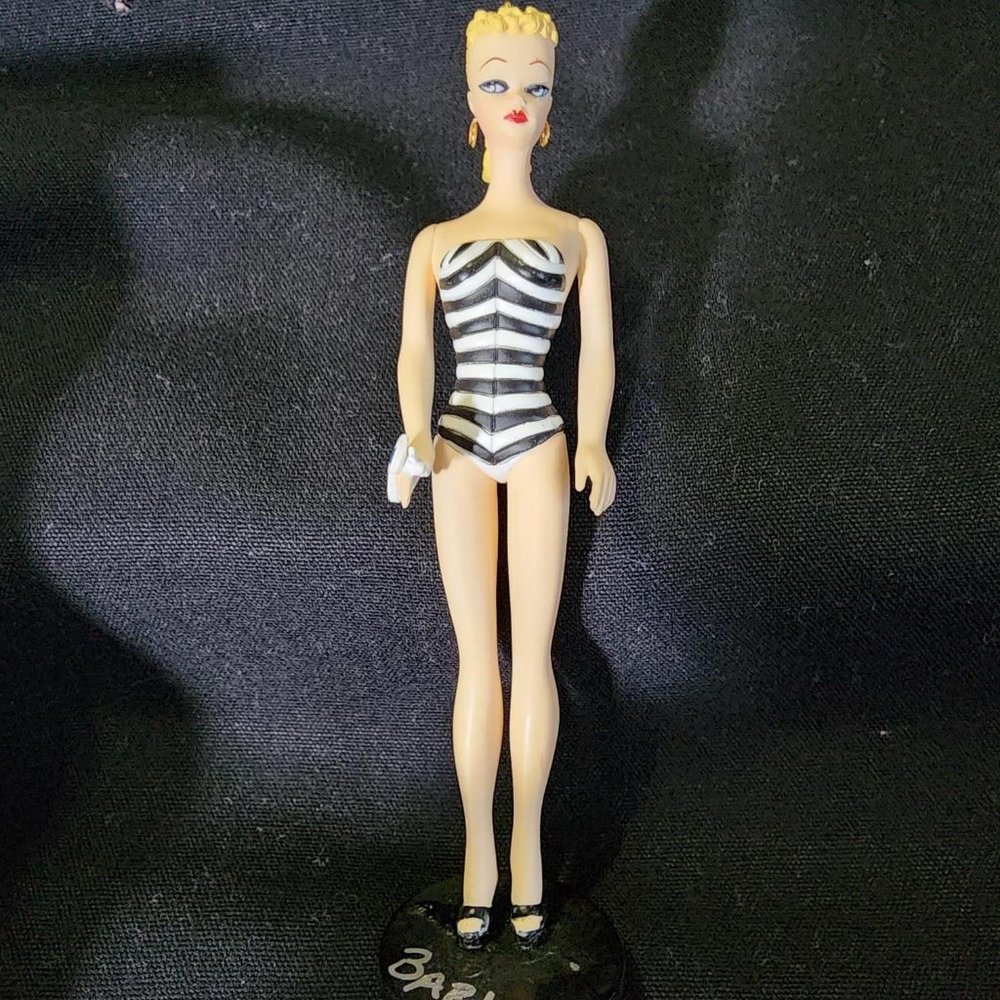 1994 Hallmark Keepsake Barbie Christmas Ornament